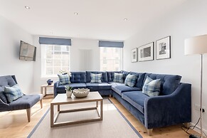 Destiny Scotland Royal Mile Residence