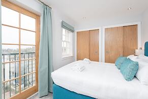 Destiny Scotland Royal Mile Residence