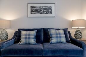 Destiny Scotland Royal Mile Residence