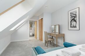 Destiny Scotland Royal Mile Residence