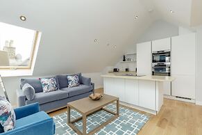 Destiny Scotland Royal Mile Residence