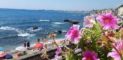 Homstel Beach - Taormina Hostel