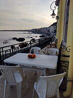 Homstel Beach - Taormina Hostel