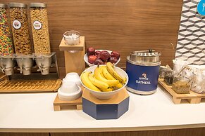 Holiday Inn Express & Suites Orland Park - Mokena by IHG
