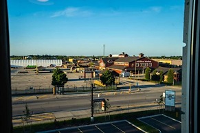 Staybridge Suites Waterloo - St. Jacobs Area by IHG