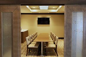 Staybridge Suites Waterloo - St. Jacobs Area by IHG