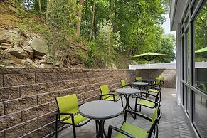 SpringHill Suites by Marriott Tuckahoe Westchester County