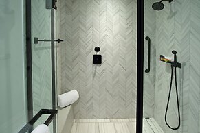 Canopy By Hilton Columbus Downtown Short North