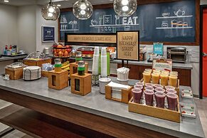 Hampton Inn Fresno Airport