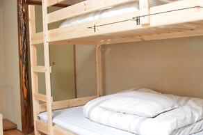 Guesthouse NEST - Hostel