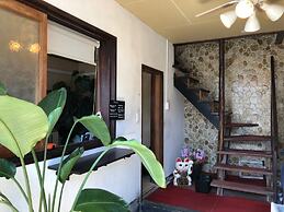 Guesthouse NEST - Hostel