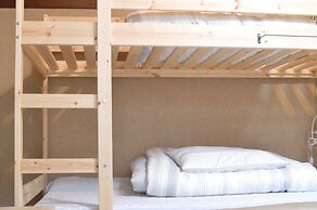 Guesthouse NEST - Hostel