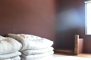 Guesthouse NEST - Hostel