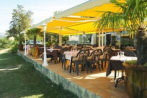 Hôtel Restaurant Les Cavalets