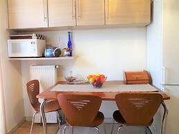 Urban Cosy Flat Near Tram, Metro & Acropolis