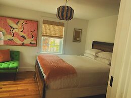 Shelter Harbor Inn