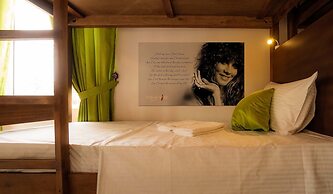 Bohemian Hostel - Negombo