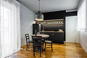 Ferrini Home - Etnea Collection