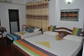 Senora Guest House