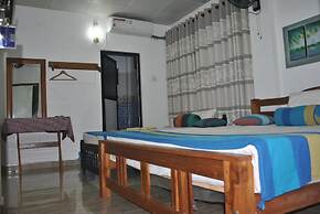 Senora Guest House