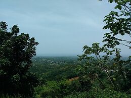 La Cruz de Colon Guest House