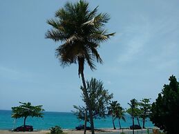 La Cruz de Colon Guest House