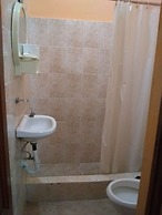 La Cruz de Colon Guest House