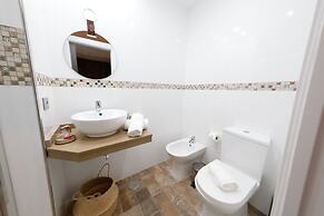 Hercules Boutique Hotel