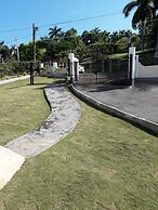 Rose View Apartment Montego Bay