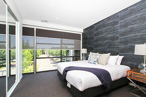 Accommodate Canberra - Parbery