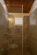 Larisa Resort, Mussoorie