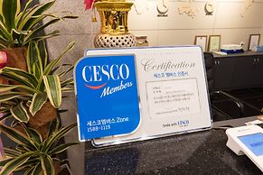 Ballantine Business Hotel