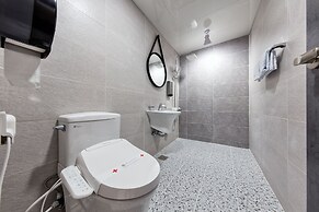 Ballantine Business Hotel