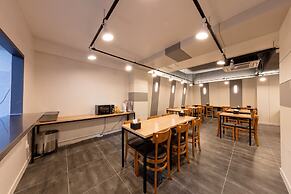 Ballantine Business Hotel