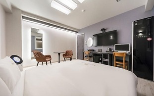 Ballantine Business Hotel