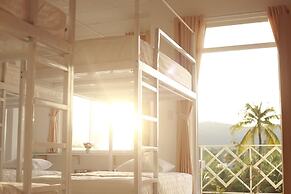 Purple Place Homestay - Hostel