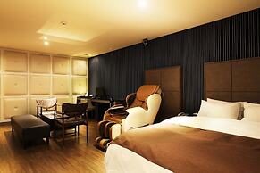 Uijeongbu La Tree Hotel