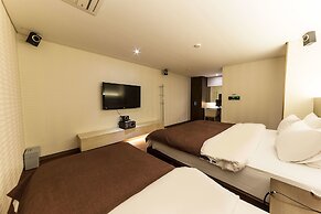 Uijeongbu La Tree Hotel