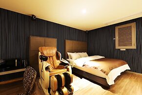 Uijeongbu La Tree Hotel