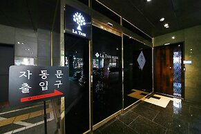 Uijeongbu La Tree Hotel