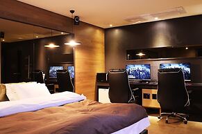 Uijeongbu La Tree Hotel