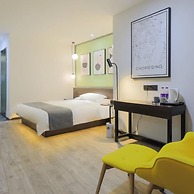 Vyluk J Hotel Chongqing Jiefangbei