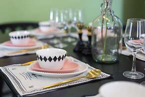 Locals Boutique Apartment Qianshan No.4