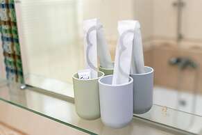 Locals Boutique Apartment Qianshan No.7