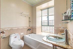 Locals Boutique Apartment Qianshan No.7