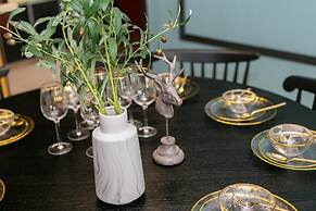 Locals Boutique Apartment Qianshan No.7