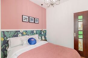 Locals Boutique Apartment Qianshan No.7