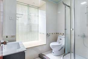 Locals Boutique Apartment Qianshan No.7