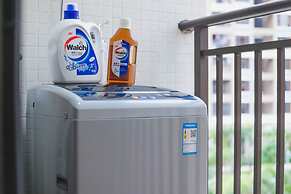 Locals Boutique Apartment Qianshan No.8