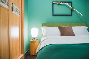 Locals Boutique Apartment Qianshan No.8